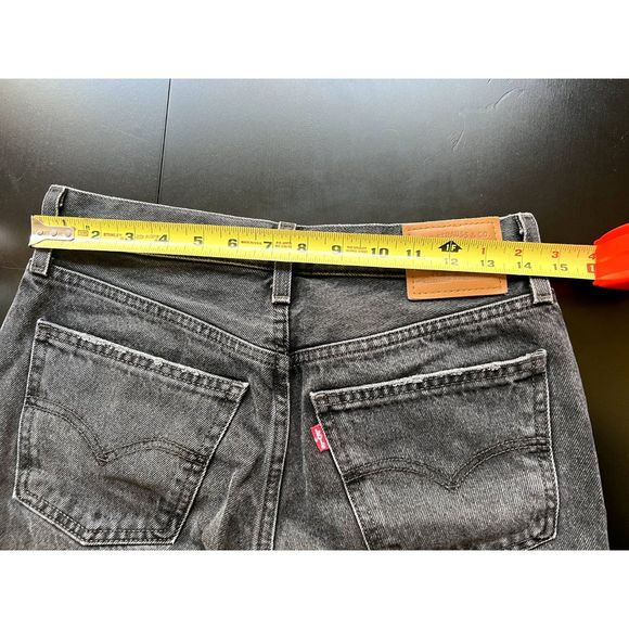 Levis Women Middy Straight Jeans, Washed Black, Size W26, red tab, zip fly jeans - Picture 11 of 16